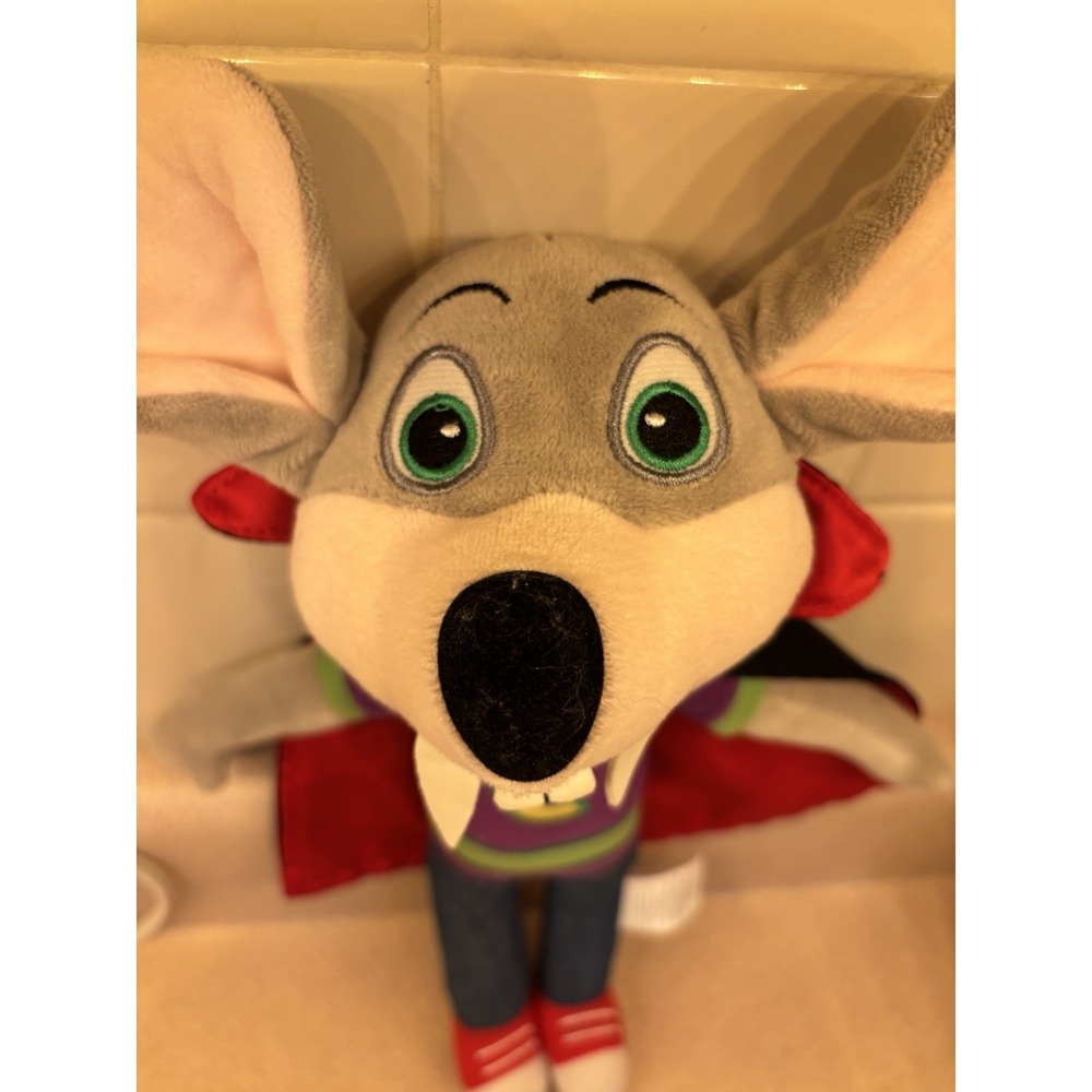 CHUCK E CHEESE Dressed As A VAMPIRE Boo Tacular 12" Limited Halloween Plush - Picture 2 of 6